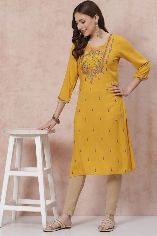Mustard LIVA Straight Kurta image number 5